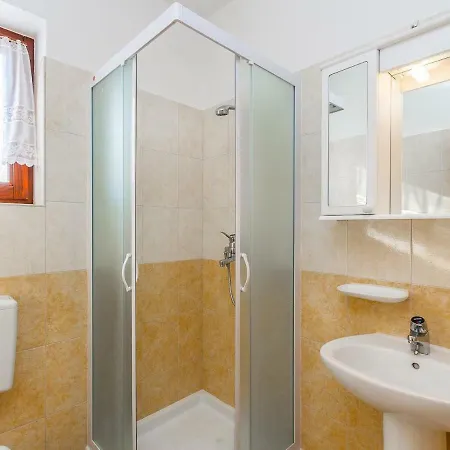 Apartamento Miriana Valbandon